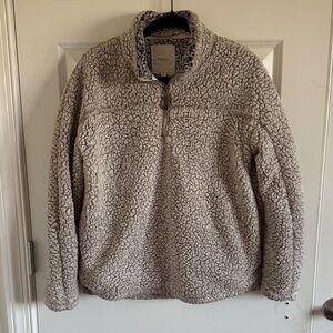 Thread & Supply Cozy Sherpa Fleece Pullover Size Medium w/Pockets